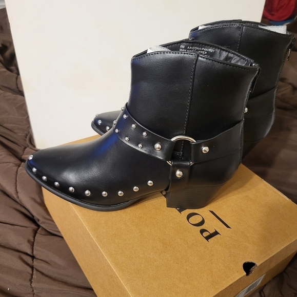 NIB Portland size 8 black studded boots - Picture 3 of 14